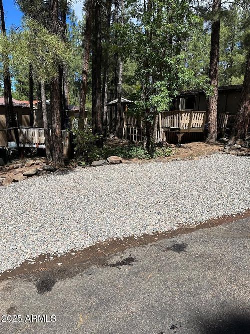 1040 E Chalet Pl, Munds Park, AZ, 86017-0066 | Card Image