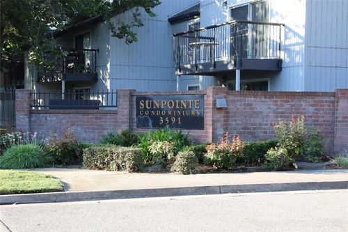 3591 Quail Lakes Dr, Stockton, CA, 95207-5234 | Card Image