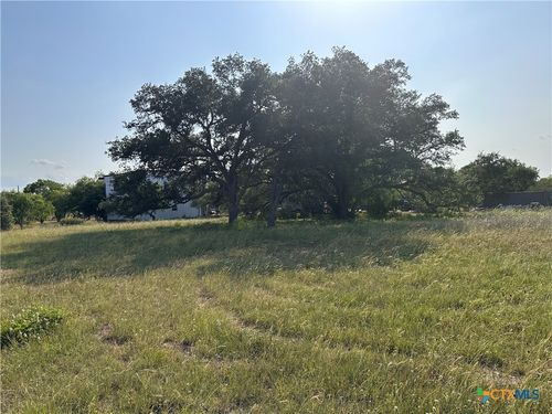1295 Rainbow Rd, Cuero, TX, 77954-7031 | Card Image