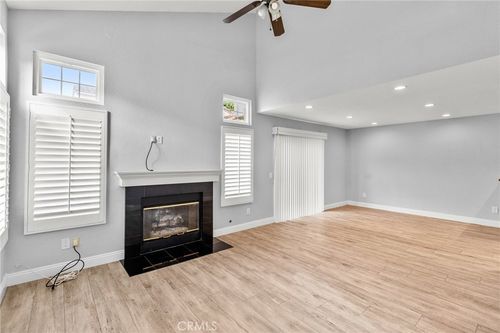 166 Almador, Irvine, CA, 92614-8402 | Card Image