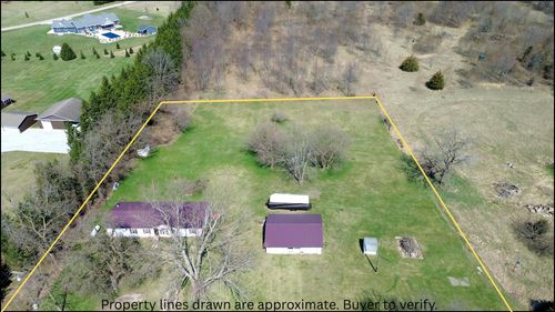 30780 Stoney Rd, Sturgis, MI, 49091-9415 | Card Image