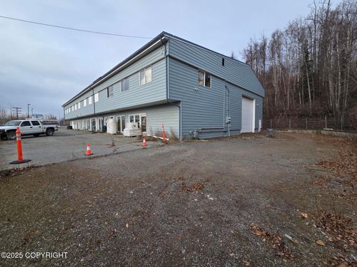 301 N Lucus Rd, Wasilla, AK, 99654-6259 | Card Image