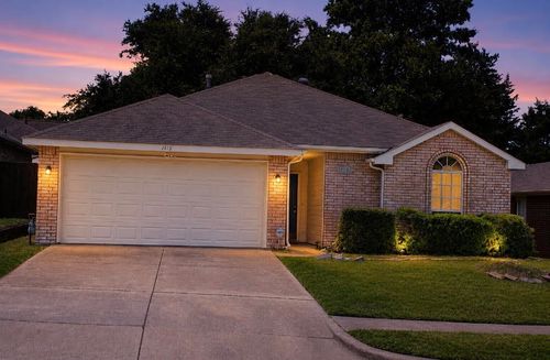1115 Parker Ct, Cedar Hill, TX, 75104-2357 | Card Image
