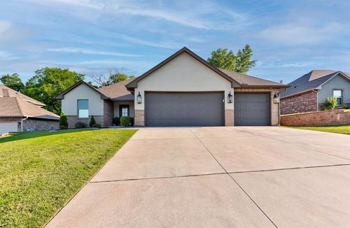 4117 Carmina Drive, Edmond, OK, 73034 | Card Image