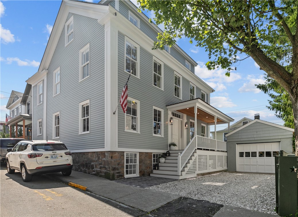 Prospect Hill St, Newport, RI 02840