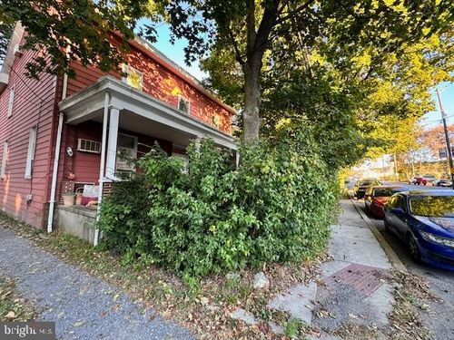 401 Main St, BLANDON, PA, 19510-9517 | Card Image