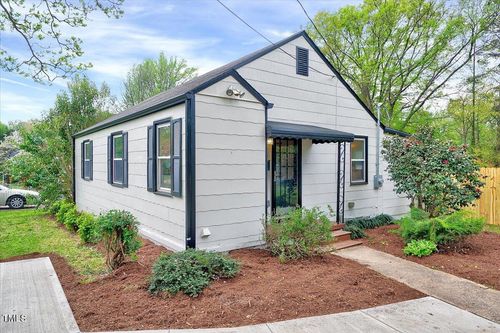 829 Colleton Rd, Raleigh, NC, 27610-1657 | Card Image