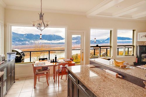 5-43462 Alameda Dr, Chilliwack, BC, V2R0M3 | Card Image