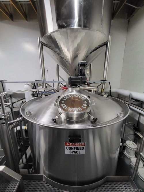 {{alt}} | Card Image