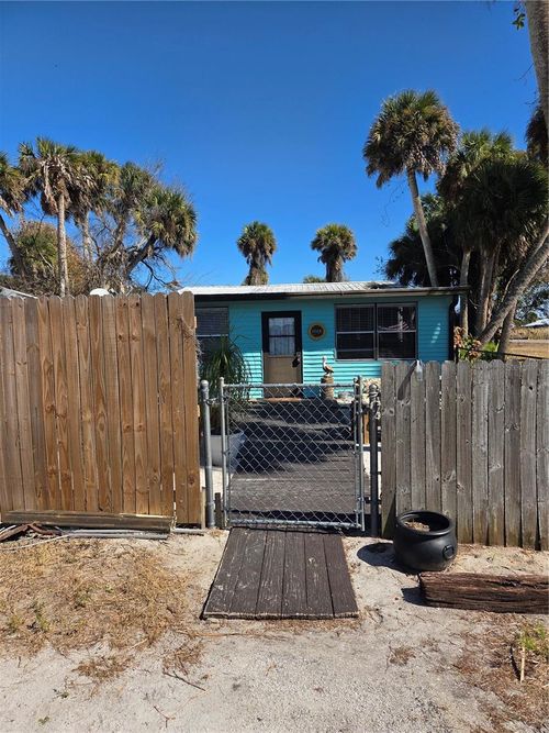 1024 Strickland Rd, Okeechobee, FL, 34974-9762 | Card Image