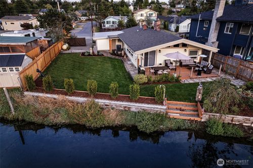 7551 Morrison Ave, Blaine, WA, 98230-9620 | Card Image