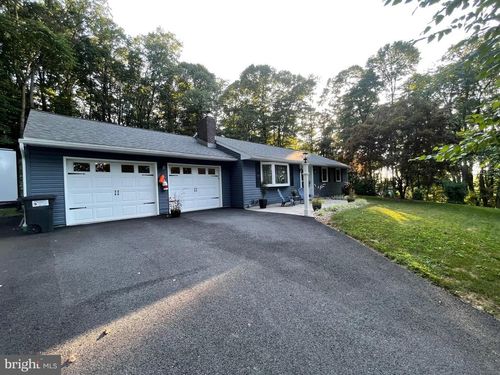 5018 Mifflin Dr, MOHNTON, PA, 19540-7836 | Card Image