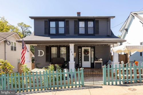 308 W Main St, FRONT ROYAL, VA, 22630-2526 | Card Image