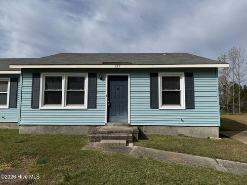 123 Stallion Dr, Jacksonville, NC, 28540-7210 | Card Image