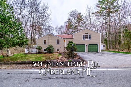 304 Blanchard Road, Cumberland, ME, 04021 | Card Image