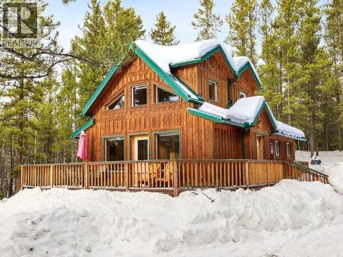 12 Crocus Pl, Whitehorse, YT, Y1A | Card Image