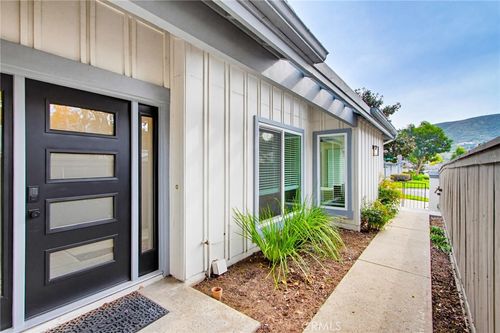 1680 Via Brisa Del Lago, San Marcos, CA, 92078-5274 | Card Image