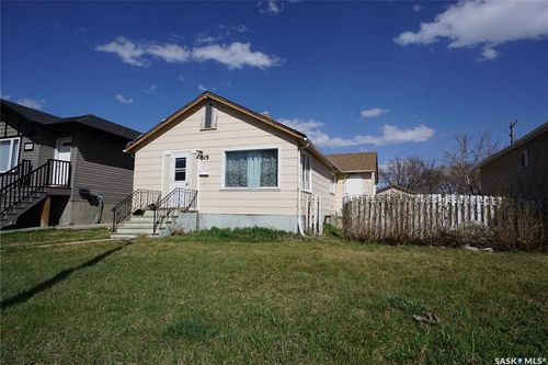 515 Osler St, Regina, SK, S4R1W2 | Card Image