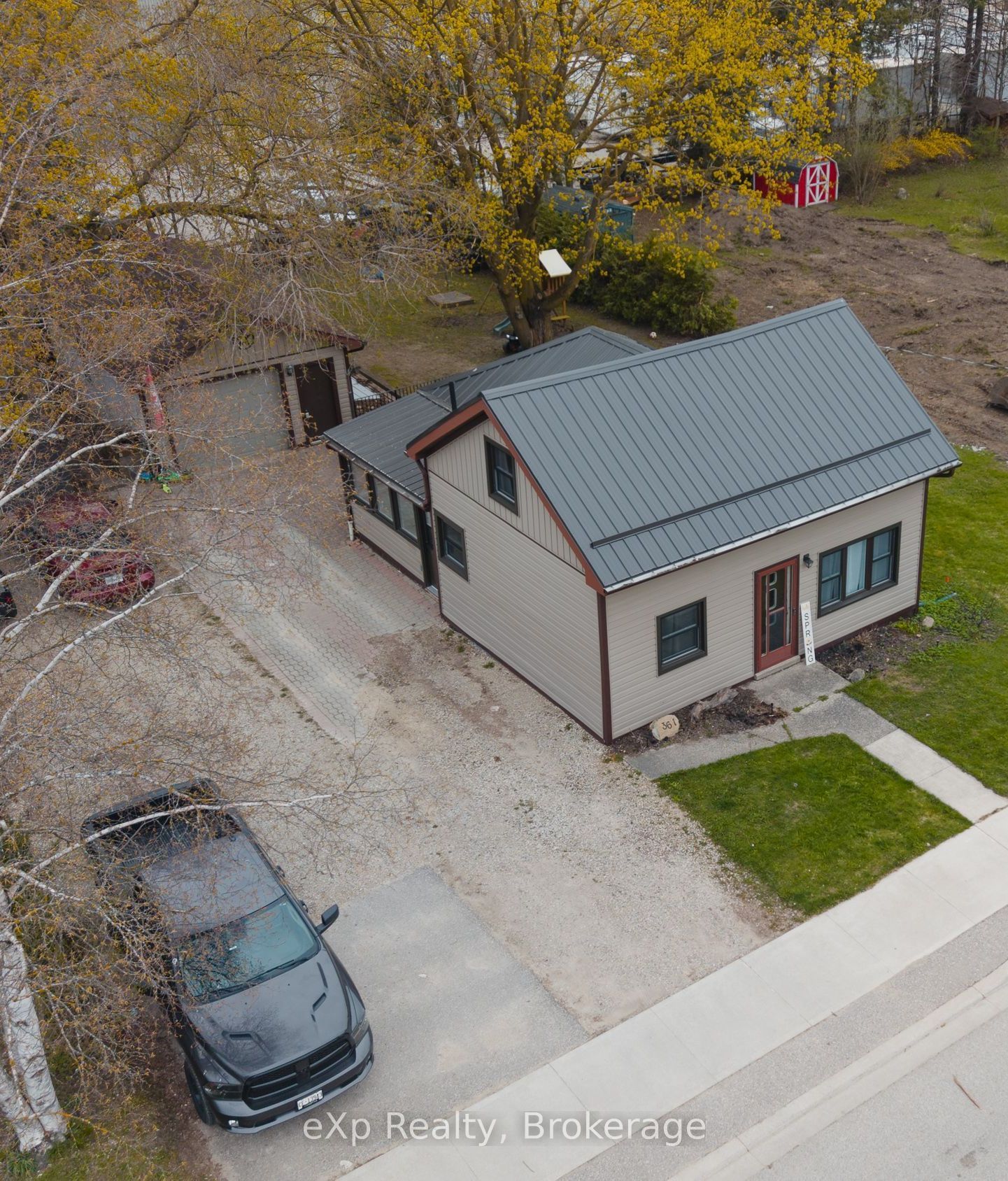 Residential in Wellington North 3