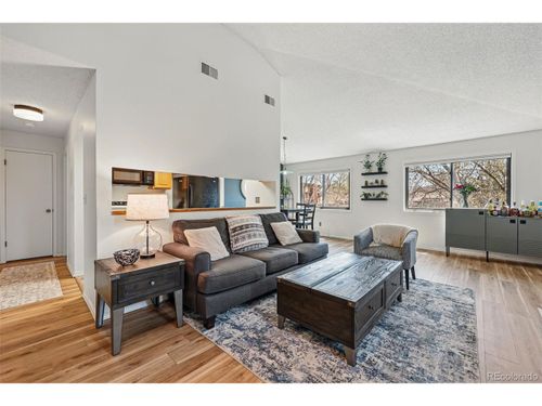 5-204-540 S Forest St, Denver, CO, 80246-8143 | Card Image