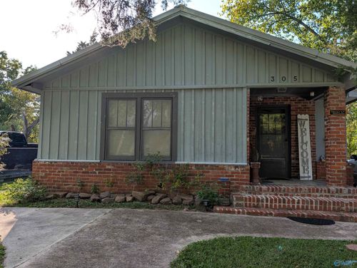 305 Pearl St, Gadsden, AL, 35904-2227 | Card Image