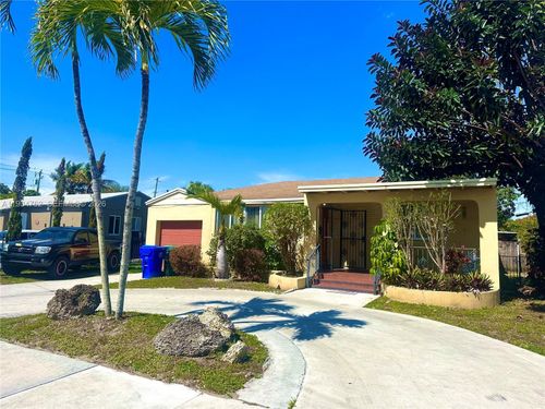 4361 Sw 3rd St, Coral Gables, FL, 33134-1514 | Card Image