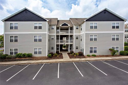 apt-g-186 University Village Dr, Central, SC, 29630-4045 | Card Image