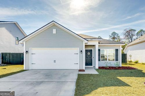 224 Brightleaf Circle, Hinesville, GA, 31313 | Card Image