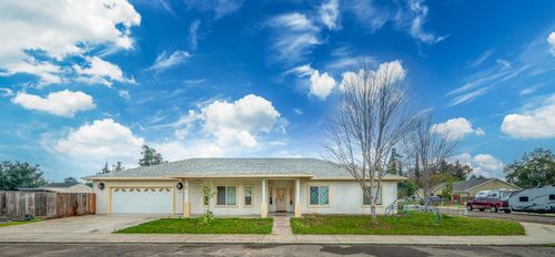 4530 Maximus Road, Denair, CA, 95316 | Card Image