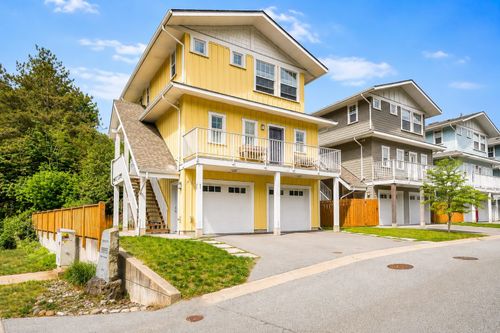 1-39885 Government Rd, Squamish, BC, V8B0Z2 | Card Image