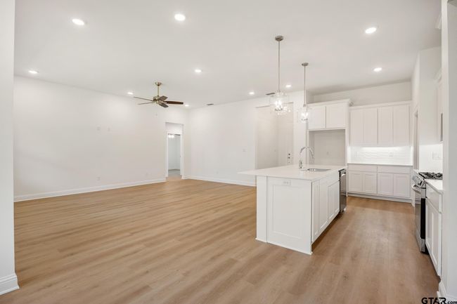 217 August Drive, House other with 4 bedrooms, 2 bathrooms and null parking in Bullard TX | Image 12