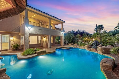 3010 Hammerwood Dr, Las Vegas, NV, 89135-2218 | Card Image