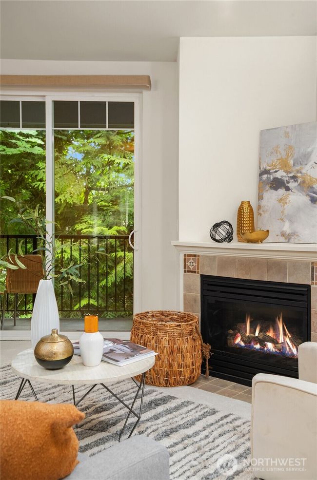 UNIT-1807 - 16125 Juanita Woodinville Way Ne, Townhouse with 2 bedrooms, 3 bathrooms and 3 parking in Bothell WA | Image 4