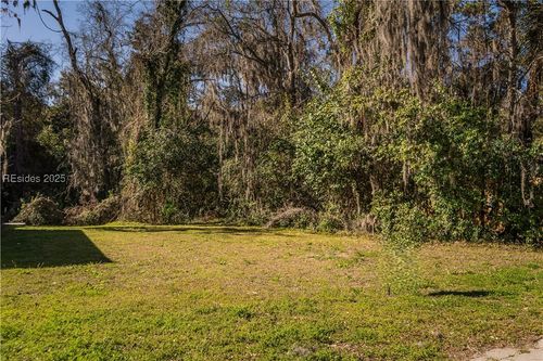 14 Calhoun St, Bluffton, SC, 29910-7014 | Card Image