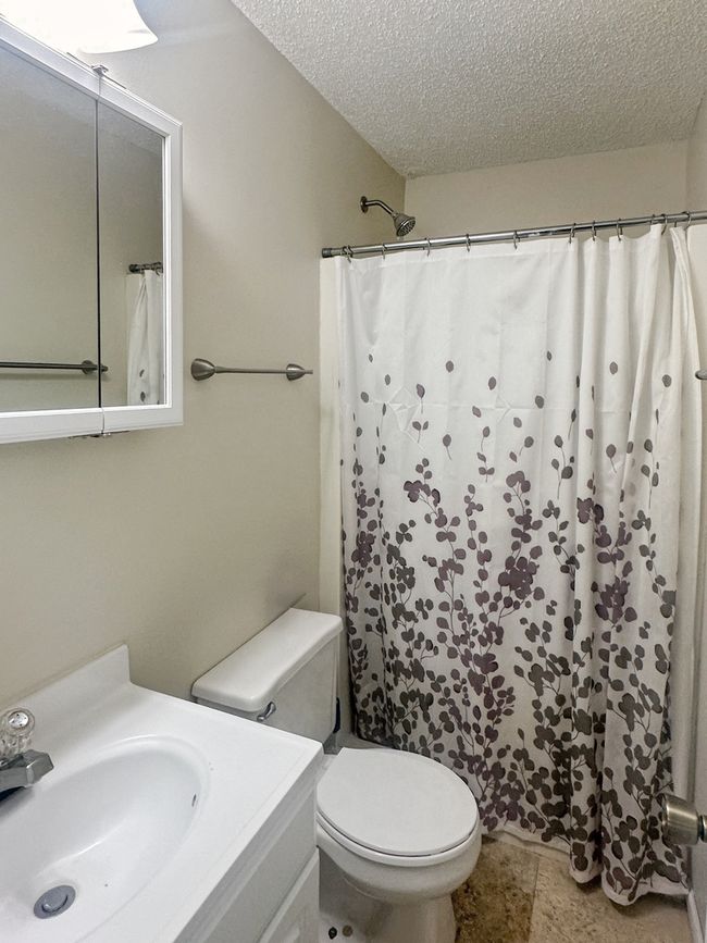 5411 S Brookstone Dr, House other with 3 bedrooms, 2 bathrooms and 2 parking in Rochelle IL | Image 10