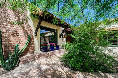 6315 N Calle Del Caballo, Tucson, AZ, 85718 | Card Image