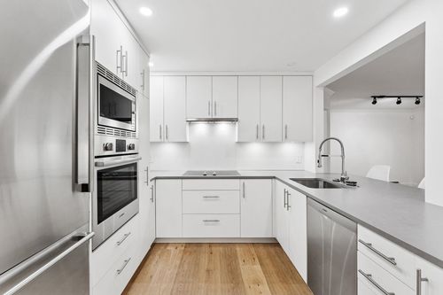 1-2110 Marine Dr, West Vancouver, BC, V7V1K3 | Card Image
