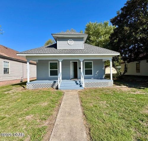 1127 W Broadway Street, Webb City, MO, 64870 | Card Image