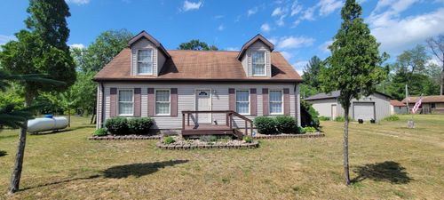 2074 E 36th St, Idlewild, MI, 49642-9665 | Card Image