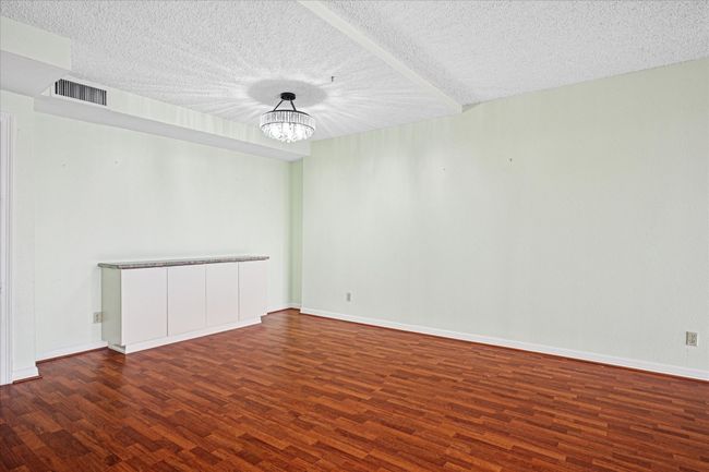 Dining room | Image 6