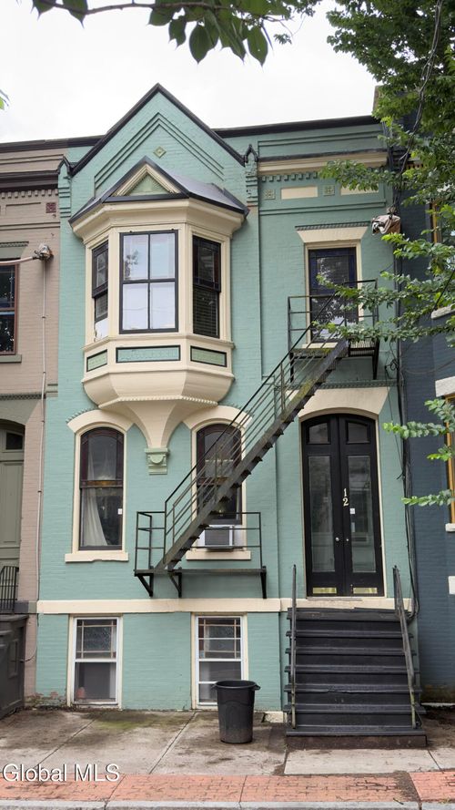 3-12 Irving St, Albany, NY, 12202-1312 | Card Image