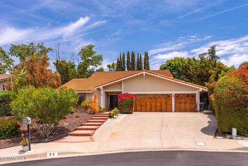 24 Cedar Crest Ct, Newbury Park, CA, 91320-3621 | Card Image