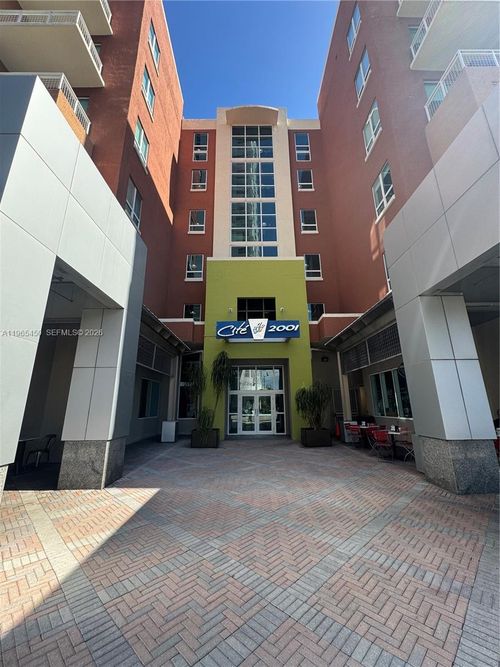 apt-2621-2001 Biscayne Blvd, Miami, FL, 33137-5027 | Card Image