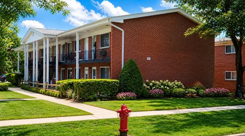 8-323 N Princeton Ave, Villa Park, IL, 60181-2137 | Card Image
