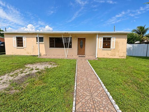 2755 Nw 164th Ter, Miami Gardens, FL, 33054-6429 | Card Image