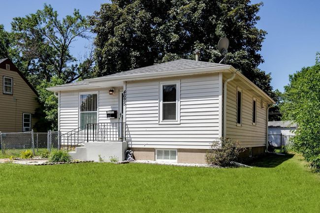 Maintenance Free Siding. | Image 21