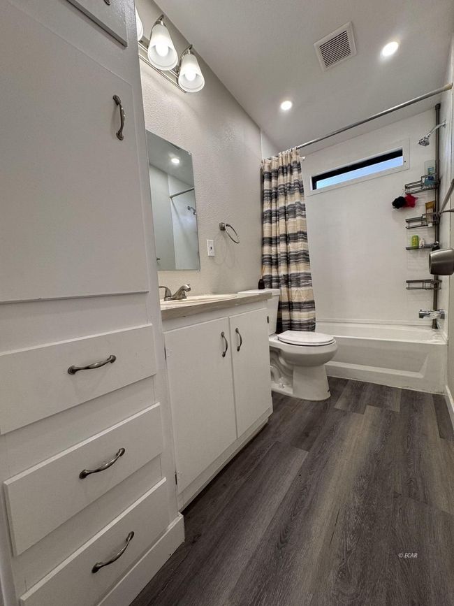 466 Castlecrest Dr, House other with 3 bedrooms, 2 bathrooms and null parking in Spring Creek NV | Image 25