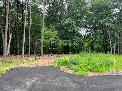 560 Marion Ave, Plantsville, CT, 06479-1469 | Card Image