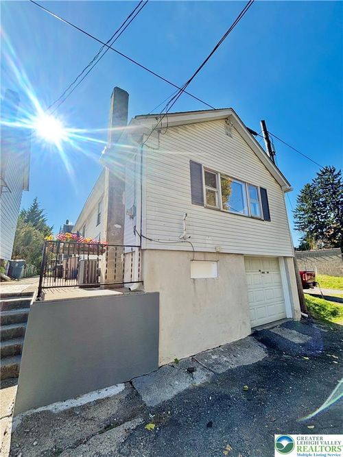 827 W Milton St, EASTON, PA, 18042-6396 | Card Image
