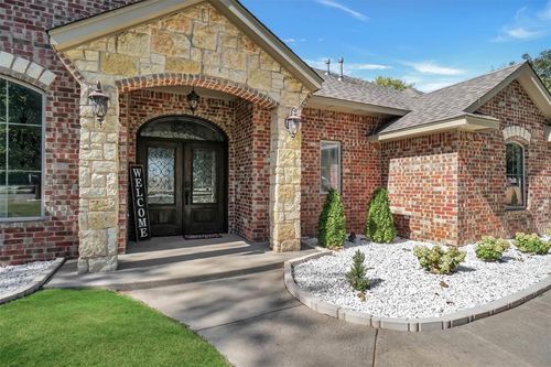 715 N Michigan Ave, Mangum, OK, 73554-2829 | Card Image